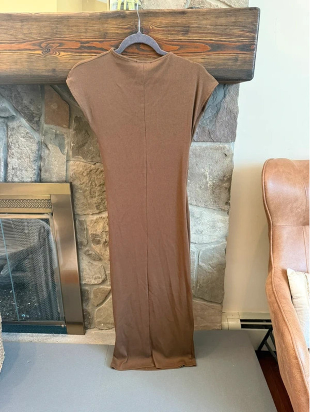 Zara Women’s Ribbed Ruched Dress - Picture 5 of 5